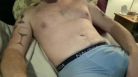 Snapshot of curiousmax18 chatting on 02-13-25, 06:16 Maxx online show from 02-13-25, 06:16