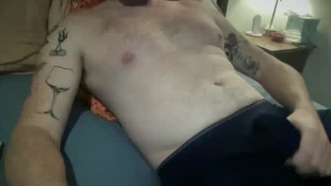 Snapshot of curiousmax18 chatting on 11-21-25, 05:11 Maxx online show from 11-21-25, 05:11