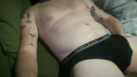 Snapshot of curiousmax18 chatting on 11-26-25, 05:52 Maxx online show from 11-26-25, 05:52