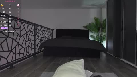 Antonia online show from 02-06-26, 08:07