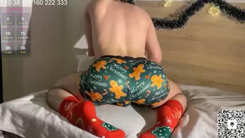 Snapshot of curlyboyy_ chatting on 12-21-25, 07:21 Mike pvt is open online show from 12-21-25, 07:21