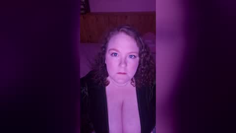 Snapshot of curlycult97 chatting on 06-18-26, 10:14 curlycult97 online show from 06-18-26, 10:14
