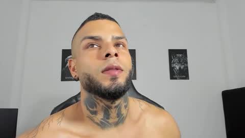 Snapshot of curtis_blake chatting on 10-11-25, 02:11 curtis_blake online show from 10-11-25, 02:11