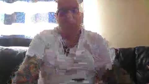 curtus14 online show from 12-31-24, 08:59