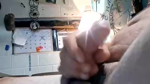 Snapshot of curved602506 chatting on 10-26-25, 09:26 curved602506 online show from 10-26-25, 09:26