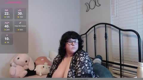 Snapshot of curvy_crushxo chatting on 01-11-26, 09:03 Curvy CrushXO online show from 01-11-26, 09:03