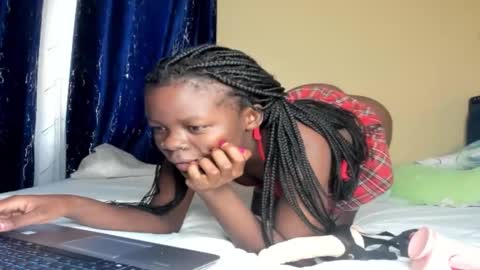 Snapshot of curvyjoan chatting on 02-11-25, 08:58 curvyjoan online show from 02-11-25, 08:58