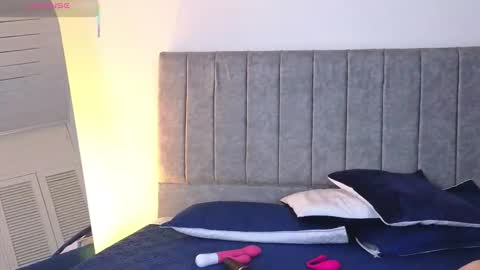 Rosse online show from 12-17-25, 11:49