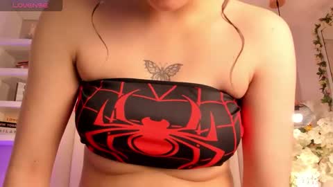 Amber  online show from 10-13-25, 07:36