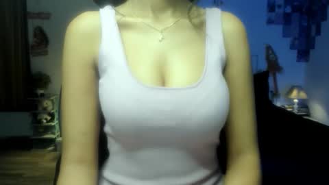 Snapshot of cute_alishaa chatting on 06-07-26, 07:17 Alisha online show from 06-07-26, 07:17
