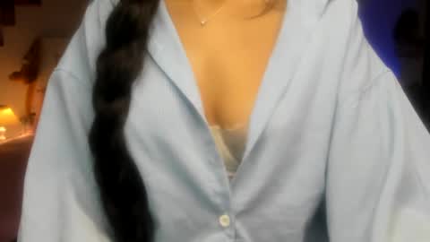 Snapshot of cute_alishaa chatting on 07-18-26, 12:48 Alisha online show from 07-18-26, 12:48