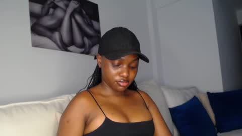 Liya online show from 01-29-25, 05:09