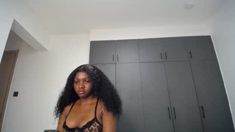 Liya online show from 07-08-26, 12:59