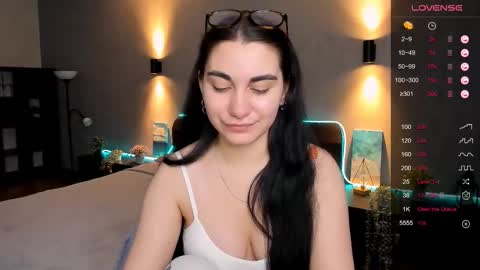 Snapshot of cute_chus chatting on 02-10-25, 05:25 Hanna online show from 02-10-25, 05:25