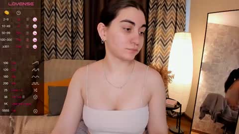 Snapshot of cute_chus chatting on 03-08-25, 05:07 Hanna online show from 03-08-25, 05:07