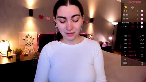 Snapshot of cute_chus chatting on 09-29-25, 02:06 Hanna online show from 09-29-25, 02:06