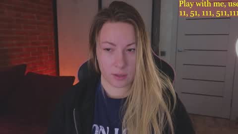 Snapshot of cute_darina chatting on 12-25-24, 07:35 Everyday stream in the same time online show from 12-25-24, 07:35