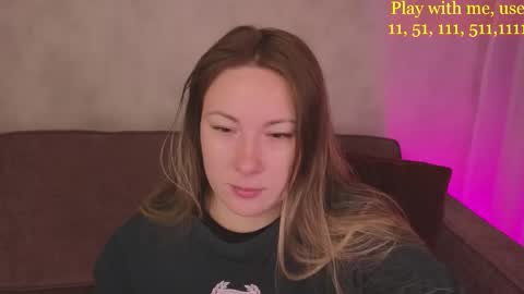 Snapshot of cute_darina chatting on 10-09-25, 01:47 Everyday stream in the same time online show from 10-09-25, 01:47