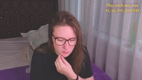 Snapshot of cute_darina chatting on 06-12-26, 01:37 Everyday stream in the same time online show from 06-12-26, 01:37