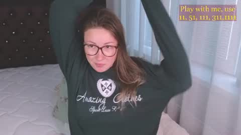 Snapshot of cute_darina chatting on 07-14-26, 05:01 Everyday stream in the same time online show from 07-14-26, 05:01