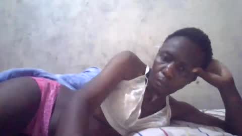 Snapshot of cute_divah4 chatting on 06-22-26, 03:19 cute_divah4 online show from 06-22-26, 03:19