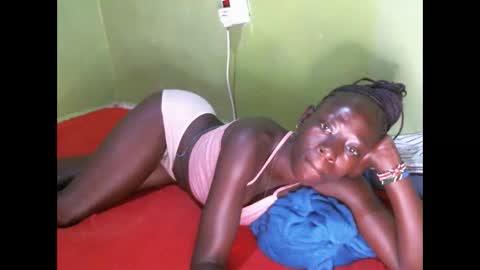 cute_doria online show from 10-13-25, 03:12