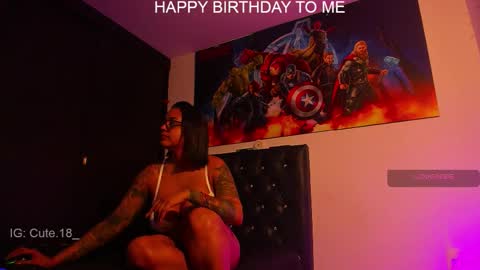    Independent Model online show from 10-23-25, 12:32