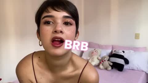 Snapshot of cute_eyess chatting on 12-21-24, 11:13 Cute online show from 12-21-24, 11:13