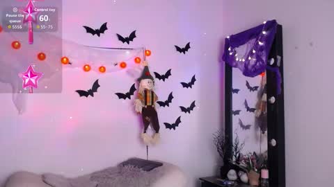 Snapshot of cute_horny12 chatting on 10-14-25, 03:18 Cute horny1 online show from 10-14-25, 03:18