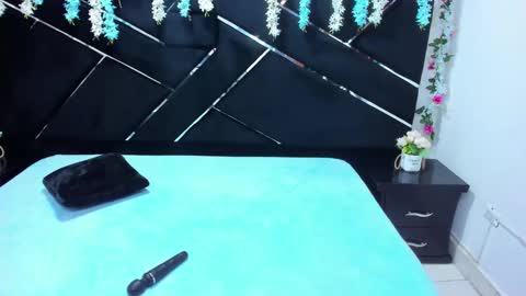 Isabella online show from 11-05-25, 08:31