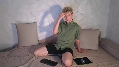 ToniDaniel online show from 07-13-26, 07:49