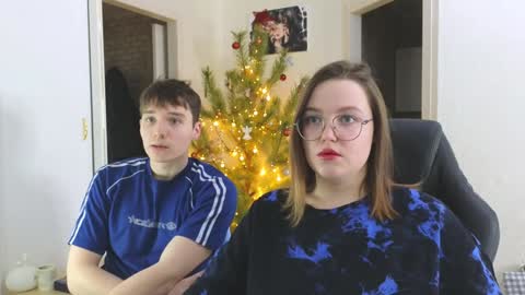 Snapshot of cute_junk chatting on 01-15-25, 07:34 Kite and Jack online show from 01-15-25, 07:34