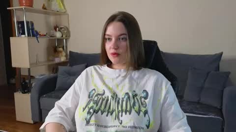 Snapshot of cute_junk chatting on 10-01-25, 04:24 Kite and Jack online show from 10-01-25, 04:24