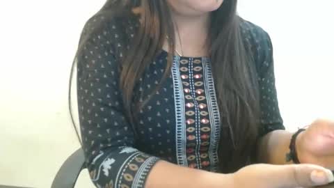 Snapshot of cute_kavya chatting on 10-15-25, 10:59 cute_kavya online show from 10-15-25, 10:59