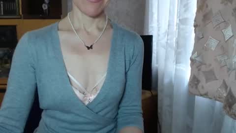 cute_lion_ online show from 02-03-25, 09:08