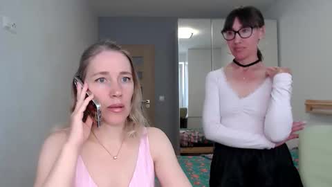 Snapshot of cute_lion_ chatting on 05-03-26, 01:39 cute_lion_ online show from 05-03-26, 01:39
