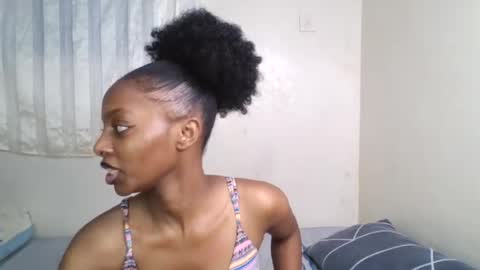 Snapshot of cute_messy chatting on 06-17-26, 06:20 cute messy online show from 06-17-26, 06:20