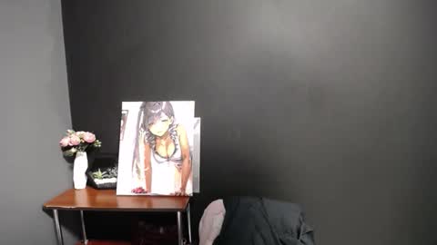 Veronica online show from 09-17-25, 06:48