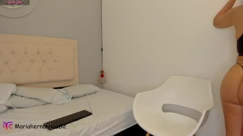 Snapshot of cute_molly18 chatting on 01-04-25, 03:29 Maria online show from 01-04-25, 03:29