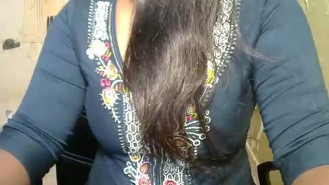 Snapshot of cute_payalji chatting on 04-25-26, 01:52 alia online show from 04-25-26, 01:52
