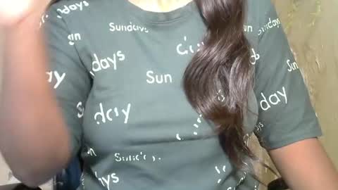 Snapshot of cute_payalji chatting on 05-08-26, 02:06 alia online show from 05-08-26, 02:06