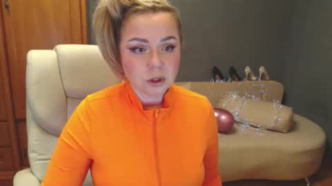 cute_phoenix online show from 05-06-26, 07:19