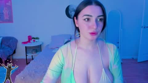 Snapshot of cute_redface_ chatting on 12-01-24, 04:29 Bb online show from 12-01-24, 04:29