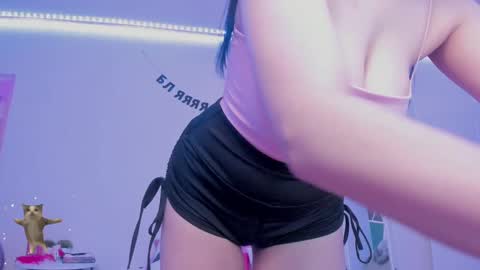 Snapshot of cute_redface_ chatting on 12-13-24, 01:15 Bb online show from 12-13-24, 01:15