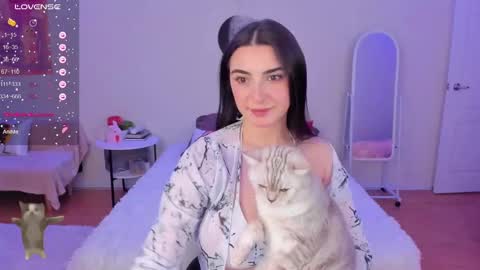 Snapshot of cute_redface_ chatting on 01-25-25, 03:40 Bb online show from 01-25-25, 03:40