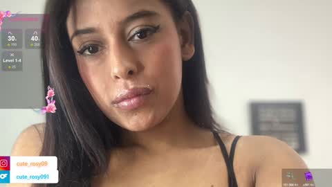 Snapshot of cute_rosy chatting on 12-17-24, 03:17 rosy online show from 12-17-24, 03:17