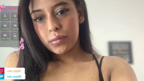 Snapshot of cute_rosy chatting on 01-22-25, 06:31 rosy online show from 01-22-25, 06:31