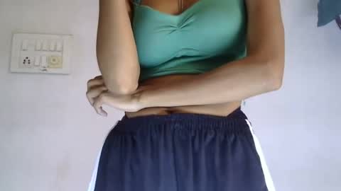 ruhi online show from 07-18-26, 04:05