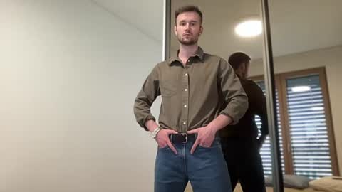 cute_skywalker online show from 06-10-26, 03:11