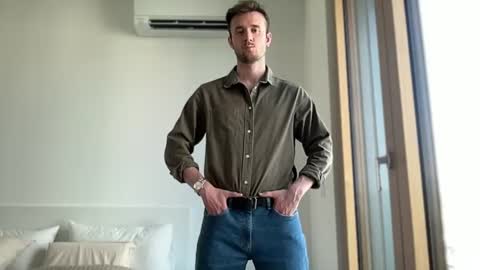 cute_skywalker online show from 06-19-26, 02:10
